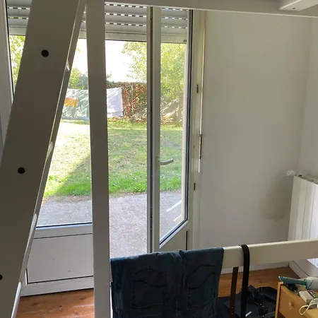 Colocation Lit Mezzanine